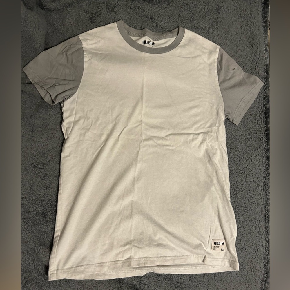 Hollister White Short Sleeve w/Grey Sleeves
